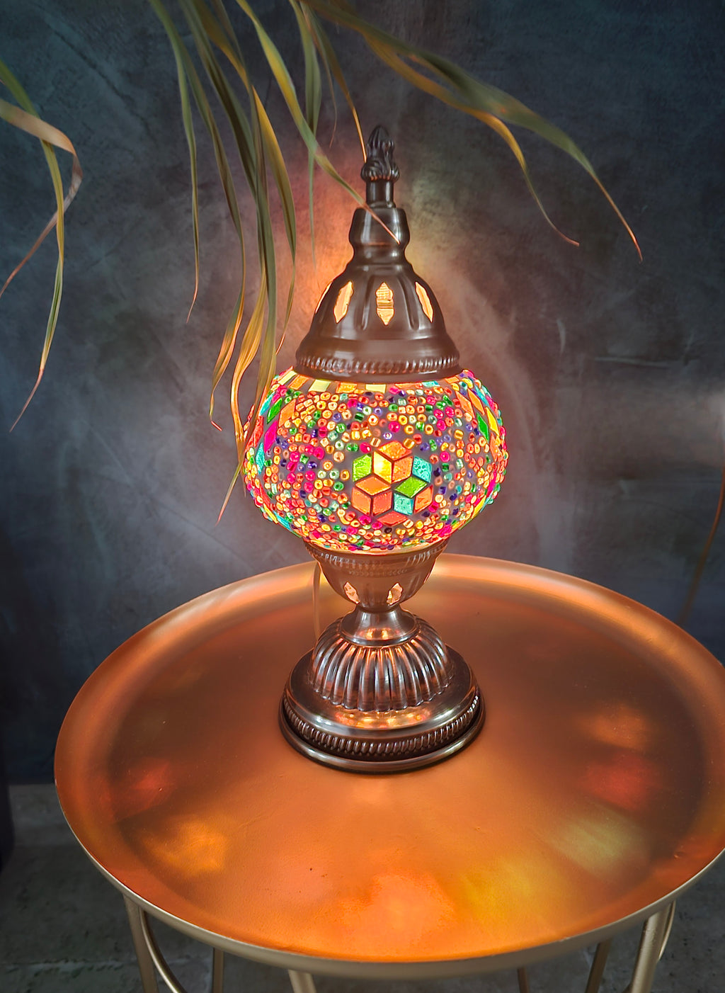 Petite lampe orientale – 1 globe aux couleurs chaudes – 28 cm