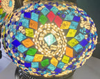 Lampe mosaïque bleue et ambre – Harmonie et éclat