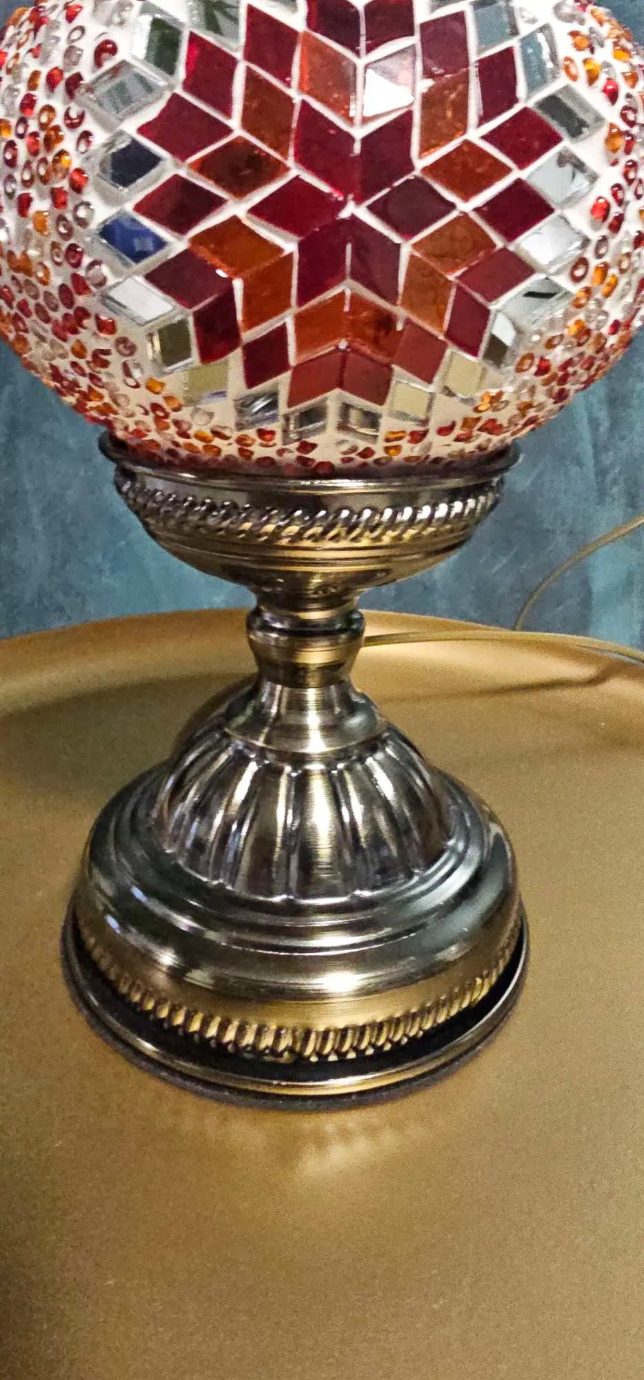 Pied métallique lampe mosaïque théière orange